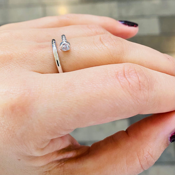 Nail Ring