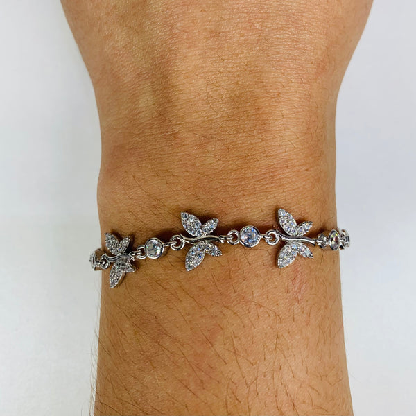 Elegant Butterfly Crystal Silver Bracelet – Adjustable Sterling Silver Chain
