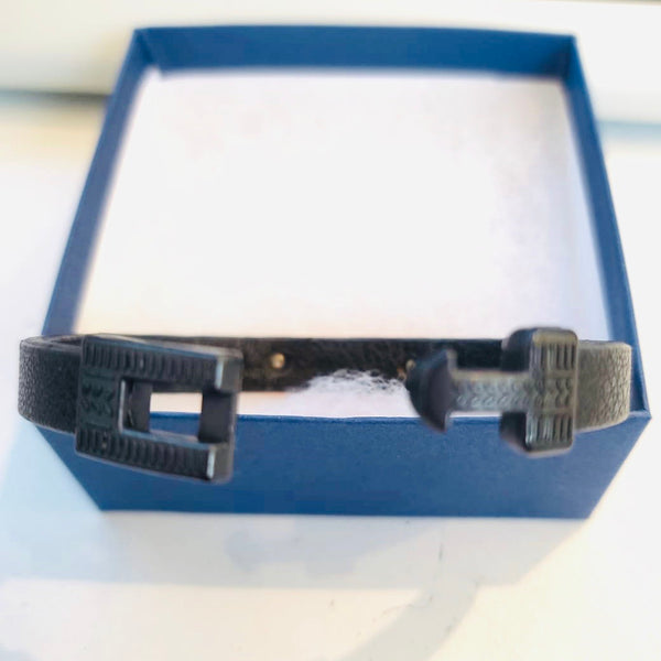 Black Leather and Rose Metal Bracelet