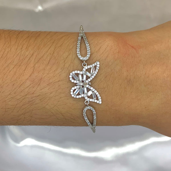 Big Single Butterfly Sterling Silver Bracelet with Baugette Diamonds